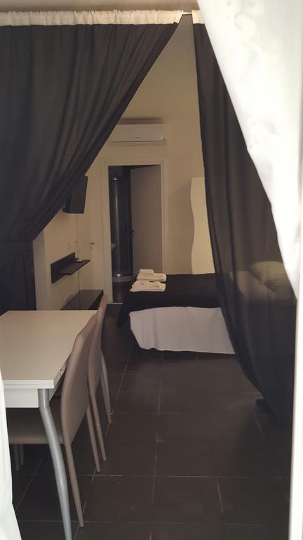 Hotel Sweet Roma Exterior foto